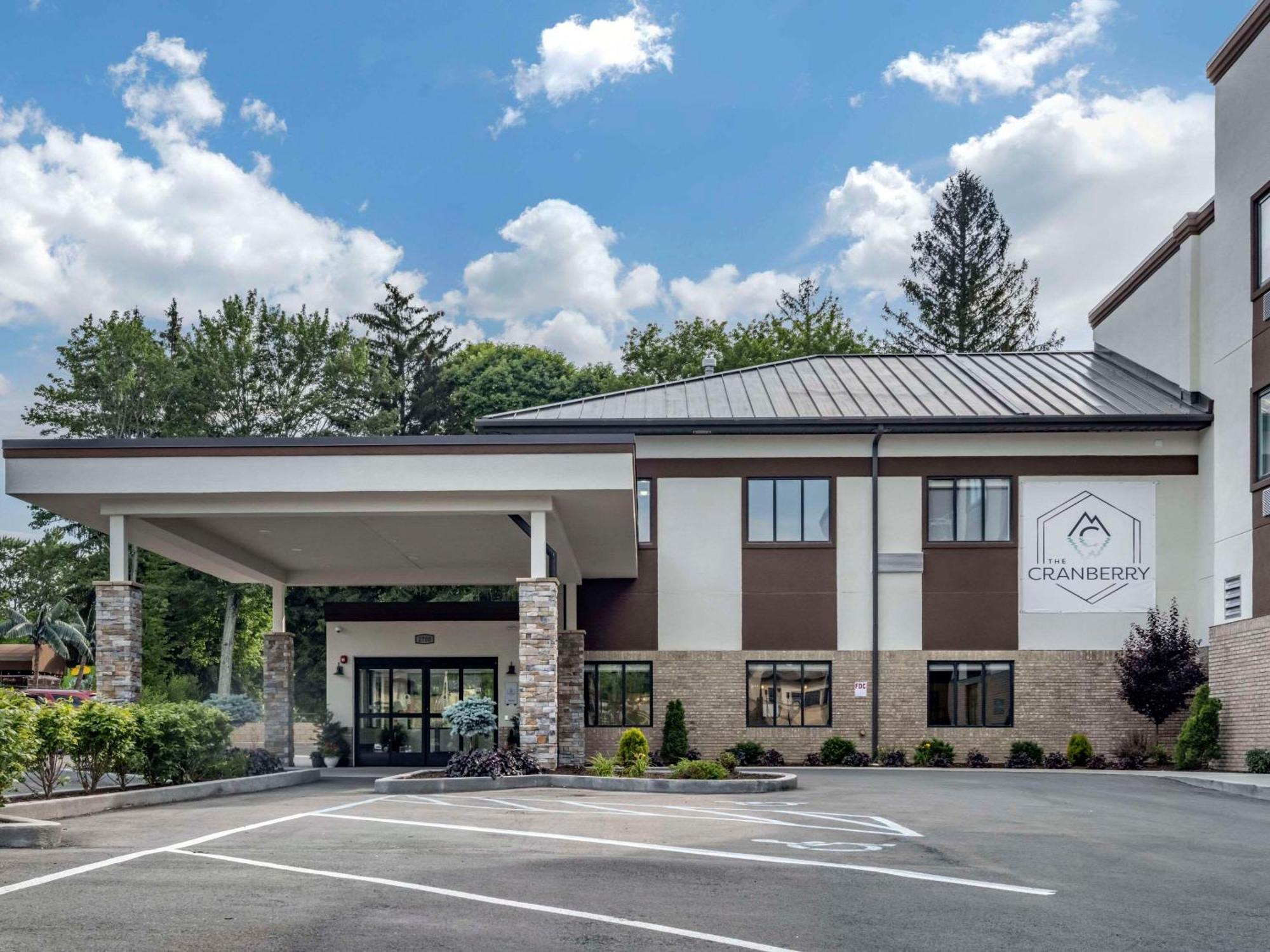 The Cranberry, Ascend Hotel Collection Morgantown Exteriör bild